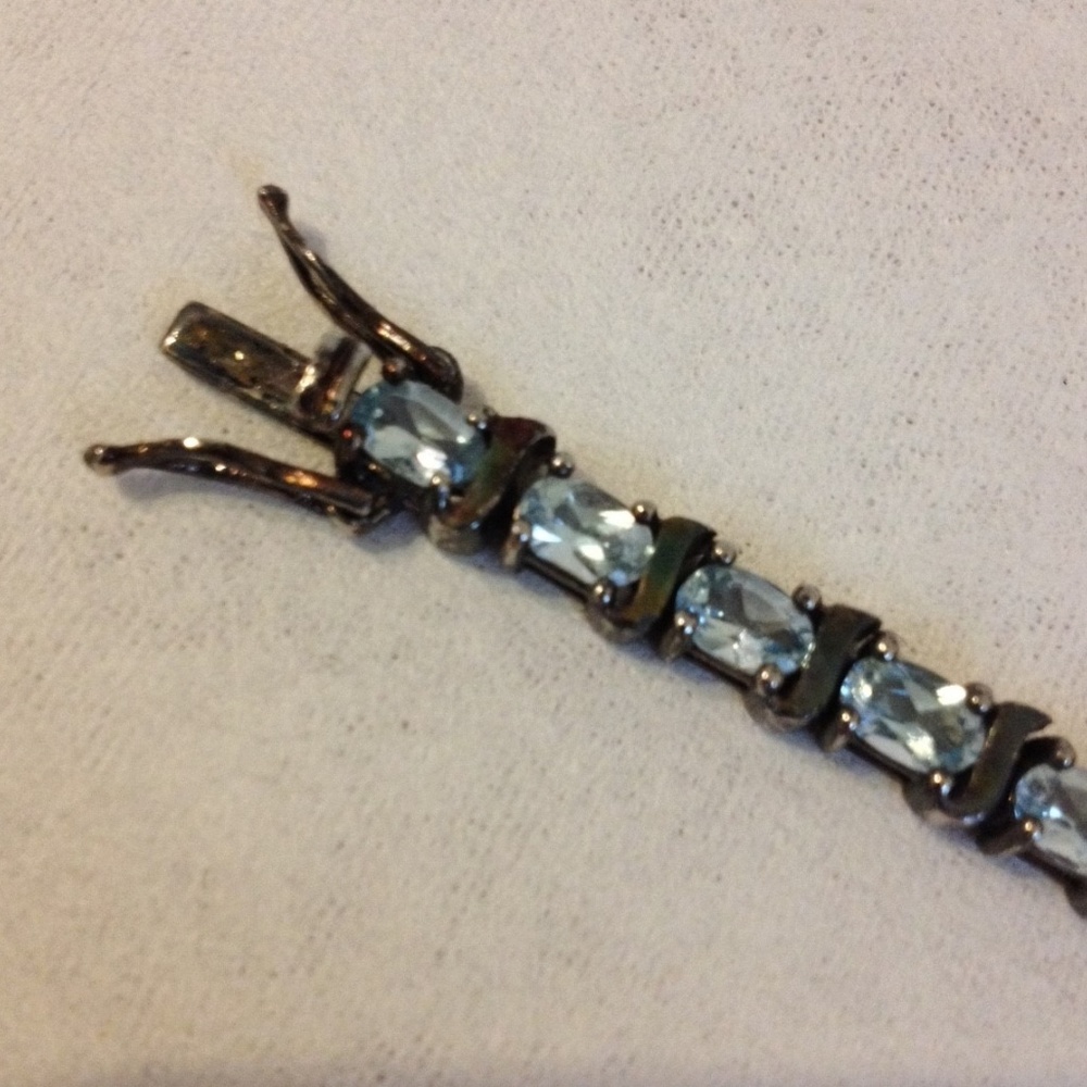Silver Tennis Bracelet Link Blue Oval Faceted Gemstones Topaz? Vintage Jewelry - Picture 5 of 9